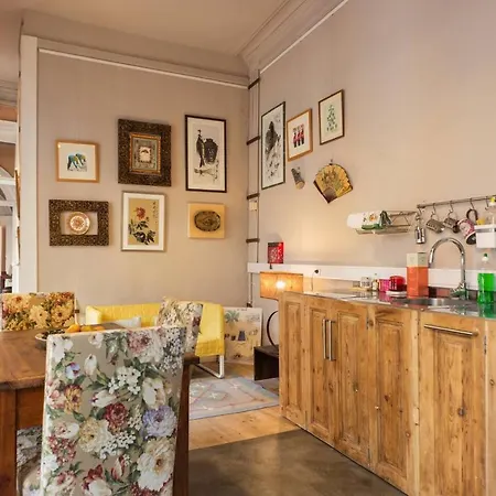 Viva Fabulous Old World Appartement *